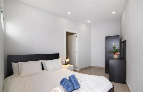 Skipper House - Photo 9