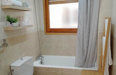 Origen Pelaire excelente limpieza y ubicacion - Photo 21