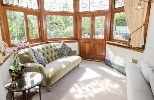 Gwern Borter Manor - Photo 8