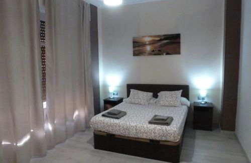 Apartamentos Turia - Photo 2