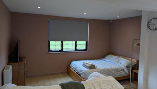 Studio Apartment - Iver Heath - Photo 1