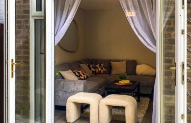 Modern 4BR House - Sleeps 10 - Central Birmingham - FREE Parking - Foto 38