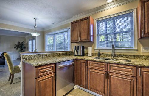 Raleigh Home Near Dining and Shops! - Foto 13
