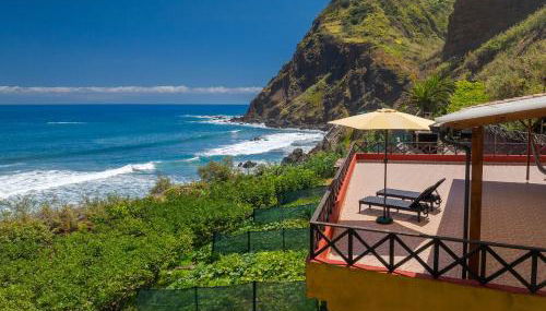 Maiata Beach House by Holiday Rental Madeira - Photo 3