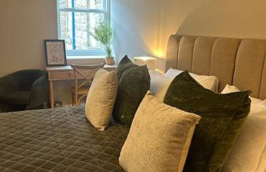 Monsal Trail Apartment A, Bakewell - Photo 17