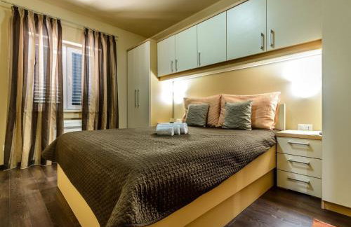 Villa Pave - Six-Bedroom Villa with Terrace and Swimming Pool - Foto 12