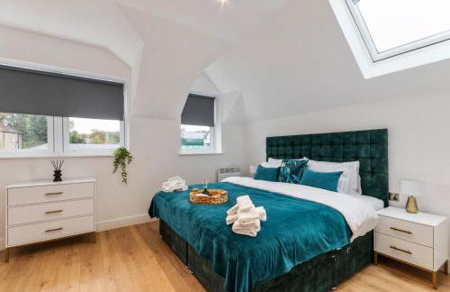 Luxury 2-Bedroom Apartment, Leatherhead, Sleeps 4 - Photo 20