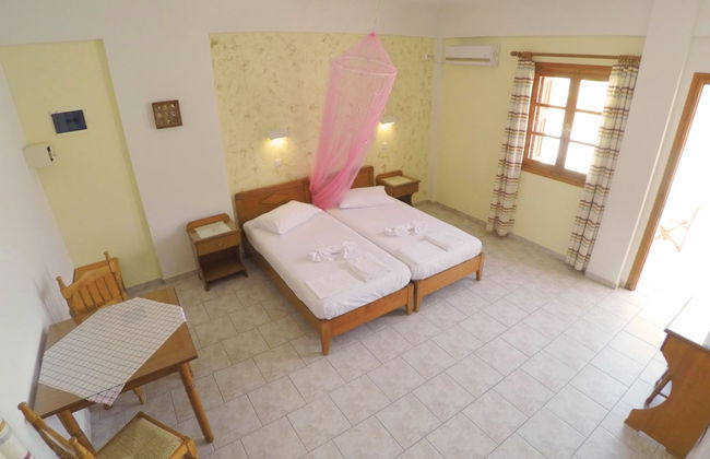 Tarsanas Apartments - Photo 6