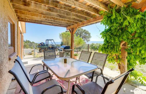 Sunroom and Sauna! Mtn-View Prescott Valley Home - Foto 26