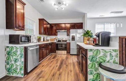 ATL 3BD KING BED NEAR STADIUM WHOLE HOUSE FREE WiFi - Foto 1