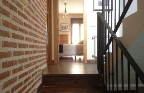 La plazuela Navaluenga - Photo 25