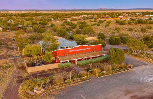 25 Min to Grand Canyon Shuffleboard Fire Pit - Foto 28