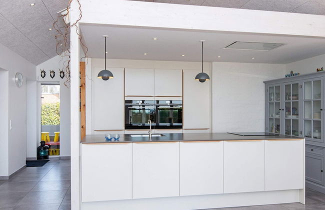 8 Person Holiday Home in Odder - Foto 6