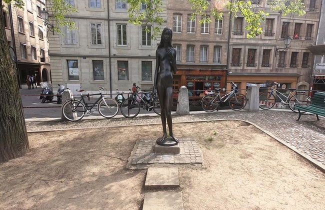 Geneva Zombie Run - City Exploration Game - Photo 2