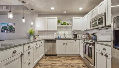 2 Bedroom townhome, super close to downtown FC! - Foto 4, stove, dishwasher, pet friendly, toaster, minibar