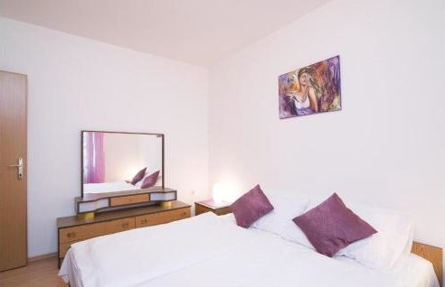 Lovely Home In Nedescina With Wifi - Foto 22