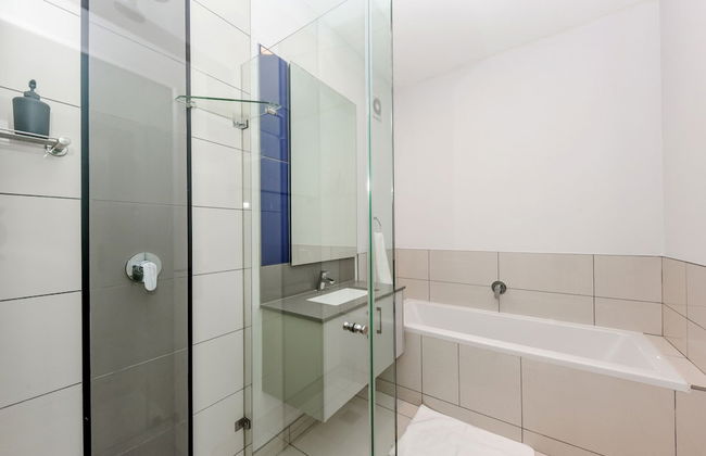 Easy Stay - The Median - Photo 47