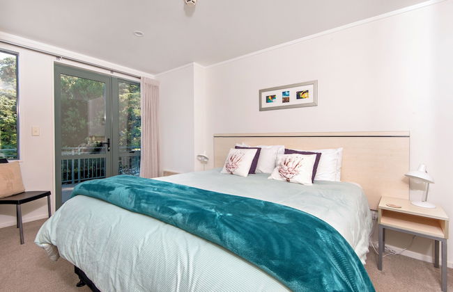 Beachpoint Apartments - Foto 9