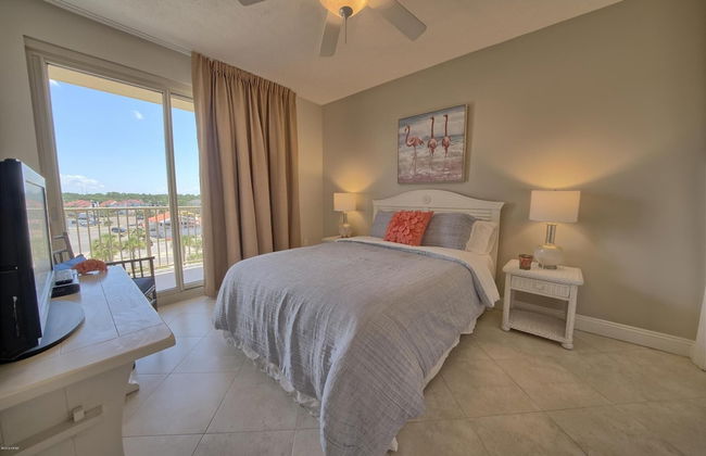 Cozy Condominium with Astonishing View from Spacious Balcony - Unit 0401 by RedAwning - Foto 2