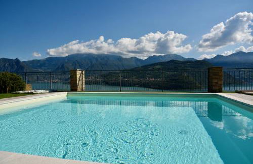 Italian Vacation Homes - La Petite Maison du Lac - Photo 7