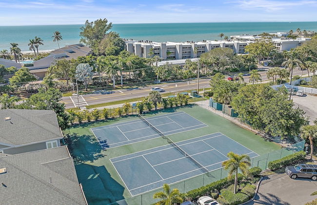 Sunshine Cottage At Cedars 2 Bedroom Condo by RedAwning - Foto 29