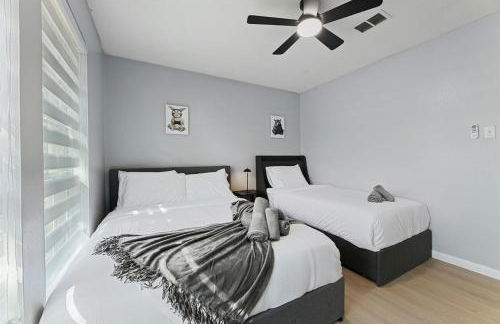 Spacious Retreat - Near IAH Airport & Lake Houston, Sleeps 9 - Foto 40