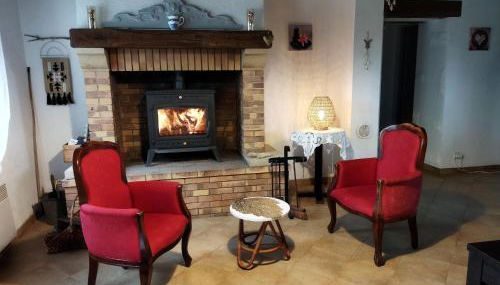 Gîte au calme avec verger, à proximité de randonnées et sites culturels - FR-1-586-9 - Foto 2