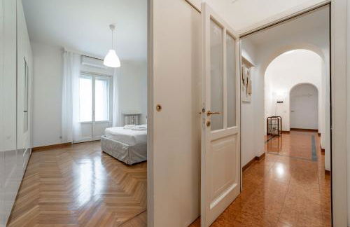 4 Min from Porta Genova Station with Whirlpool - Foto 19