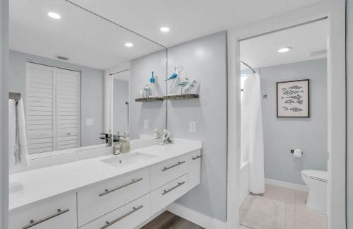 Deluxe Condo - Amazing Views - Photo 19