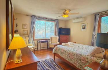 Overlook Poolside Getaway With Seasonal Pool - Foto 56