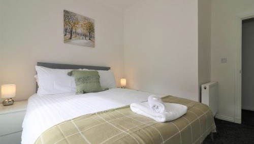 Signature - Kirkhill Middle - Photo 3