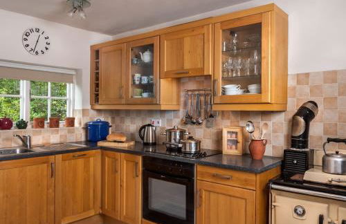 3 Bed in Clyro BN027 - Photo 9