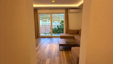 Villa Lungomare-Large Waterfront Apartment -Lungomare Promenade 6 - Foto 4