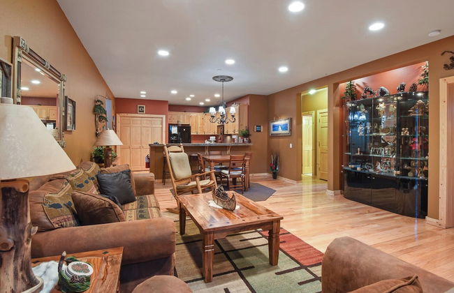 Crystal Charm Amazing 3 BDR Condo Close to Beaches, Casinos, & Skiing! - Foto 29