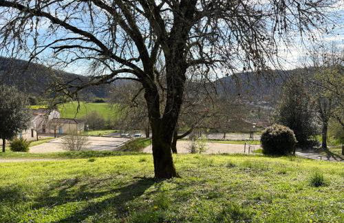 CONFORTABLE MAISON DANS VILLAGE VACANCES AVEC PISCINE A CAJARC - Photo 22
