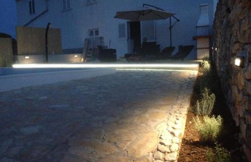 House Sakarun with swimming pool - Photo 29