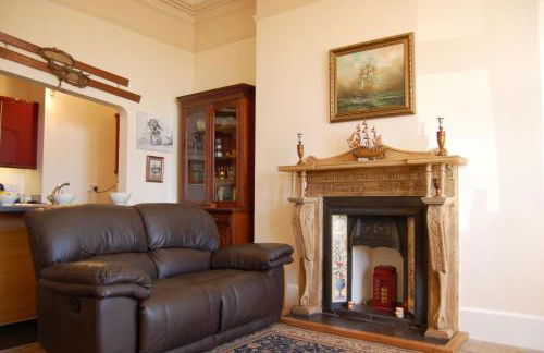 Sand Dune Apartment in Barmouth - Foto 6