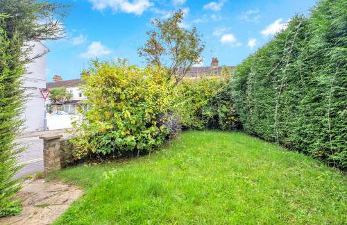 Stylish & Convenient 3 Bedroom House - Perfect for Contractors and Leisure Guests - Sleeps up to 5 - Foto 33