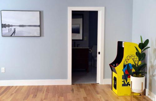 Lake Access 4 Bed 3 Bath HOT TUB - Foto 29