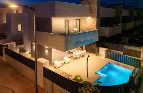 Luxueuze villa met verwarmd zwembad - Foto 21