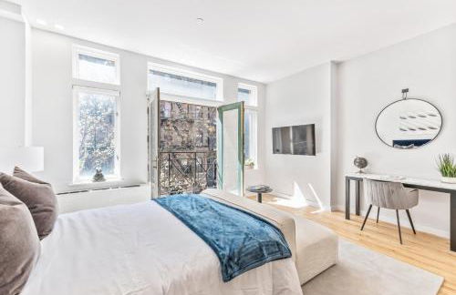 Studio w Charming Juliet Balcony in Upper East - Foto 15