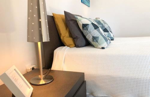 Lisbon Oriente River View w/ Balcony&Garage - Photo 14