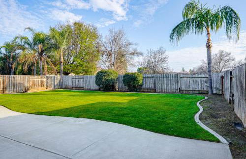 BBQ Ready Home 7 Mi to The Park at River Walk - Photo 37