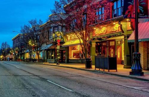 DT Libertyville Home With Arcade PacMan by Navy Base - Foto 8