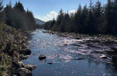 Highland Hideaway in secluded riverside location - Foto 2