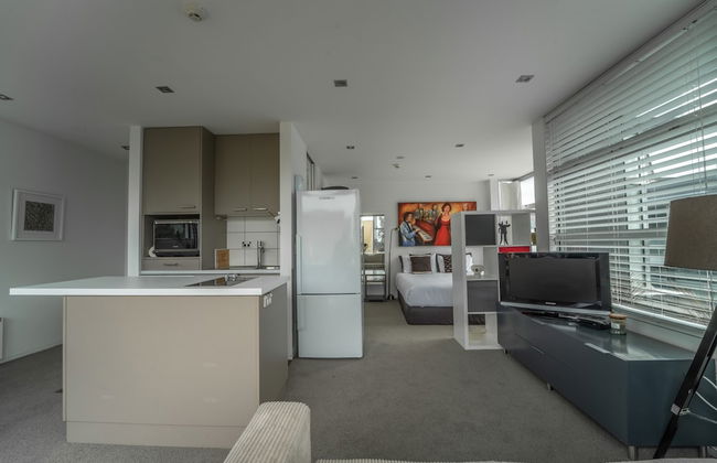 The Hutch - Top Spot - Photo 10