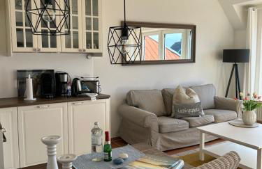 Fewo Schröder - BUDE 63a - mit Strandkorb am Meer - inklusive Bettwäsche und Handtücher - Foto 1