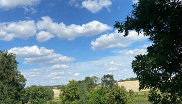 Neu renoviert: 11 Zimmer mit großer Wohnküche, mitten in der Natur - Foto 3