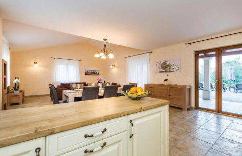 Beautiful Home In Turcic With Wifi - Foto 22