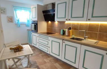 Holiday house with a swimming pool - Villa Melavita - Foto 36